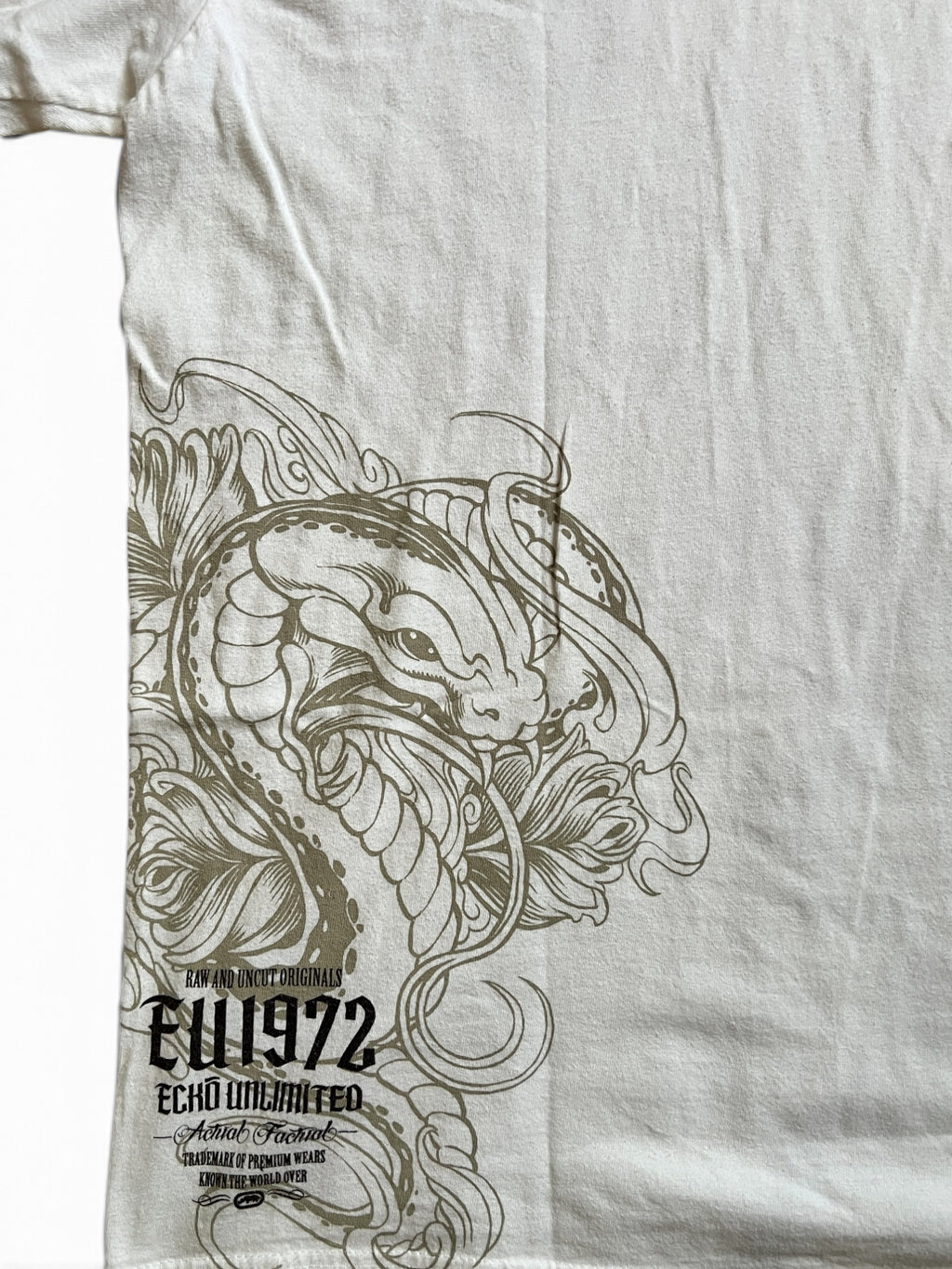 Ecko Unlimited Y2K Grunge Tee Shirt
