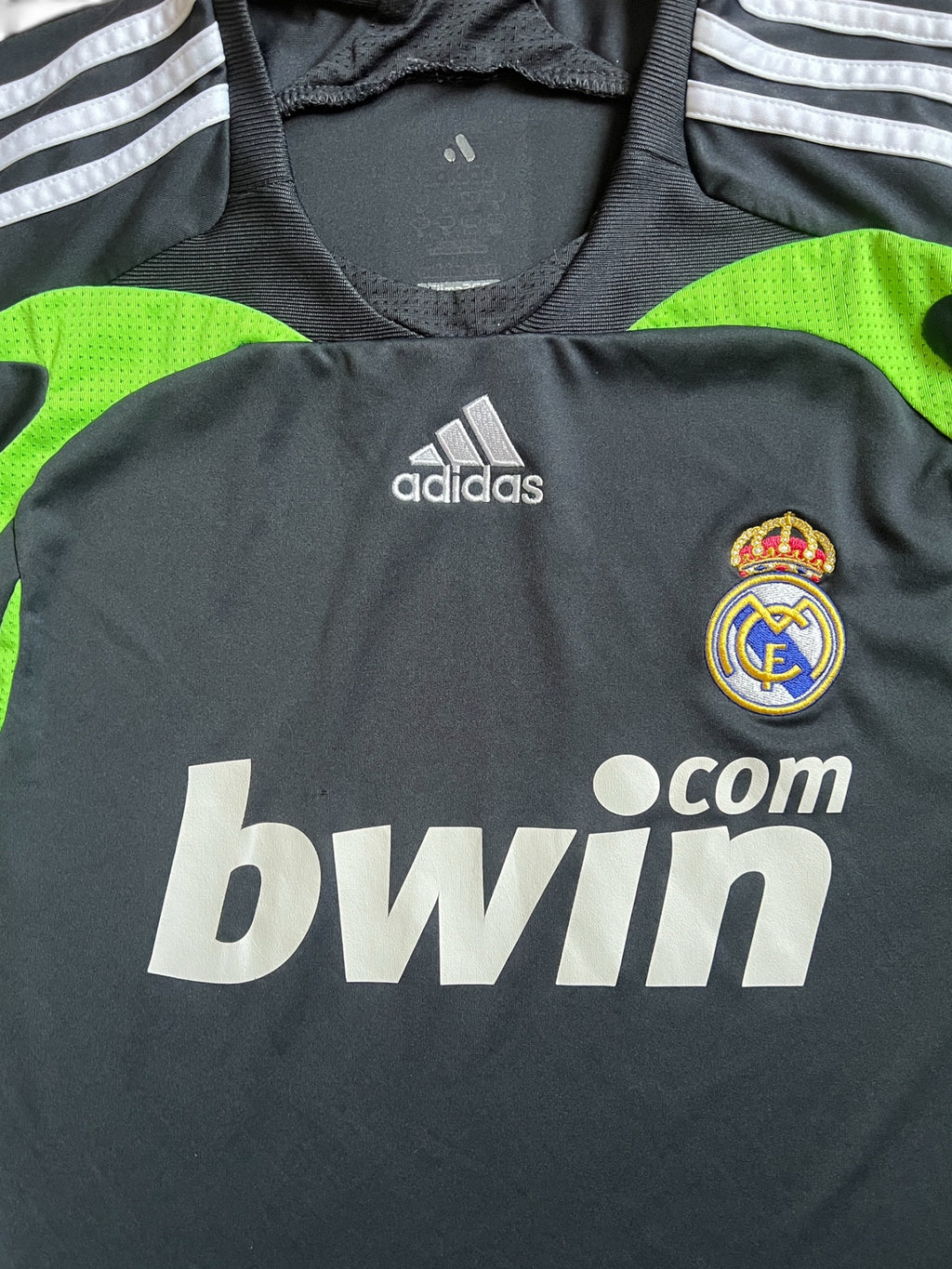 Real Madrid 2007/2008 Third Football Jersey