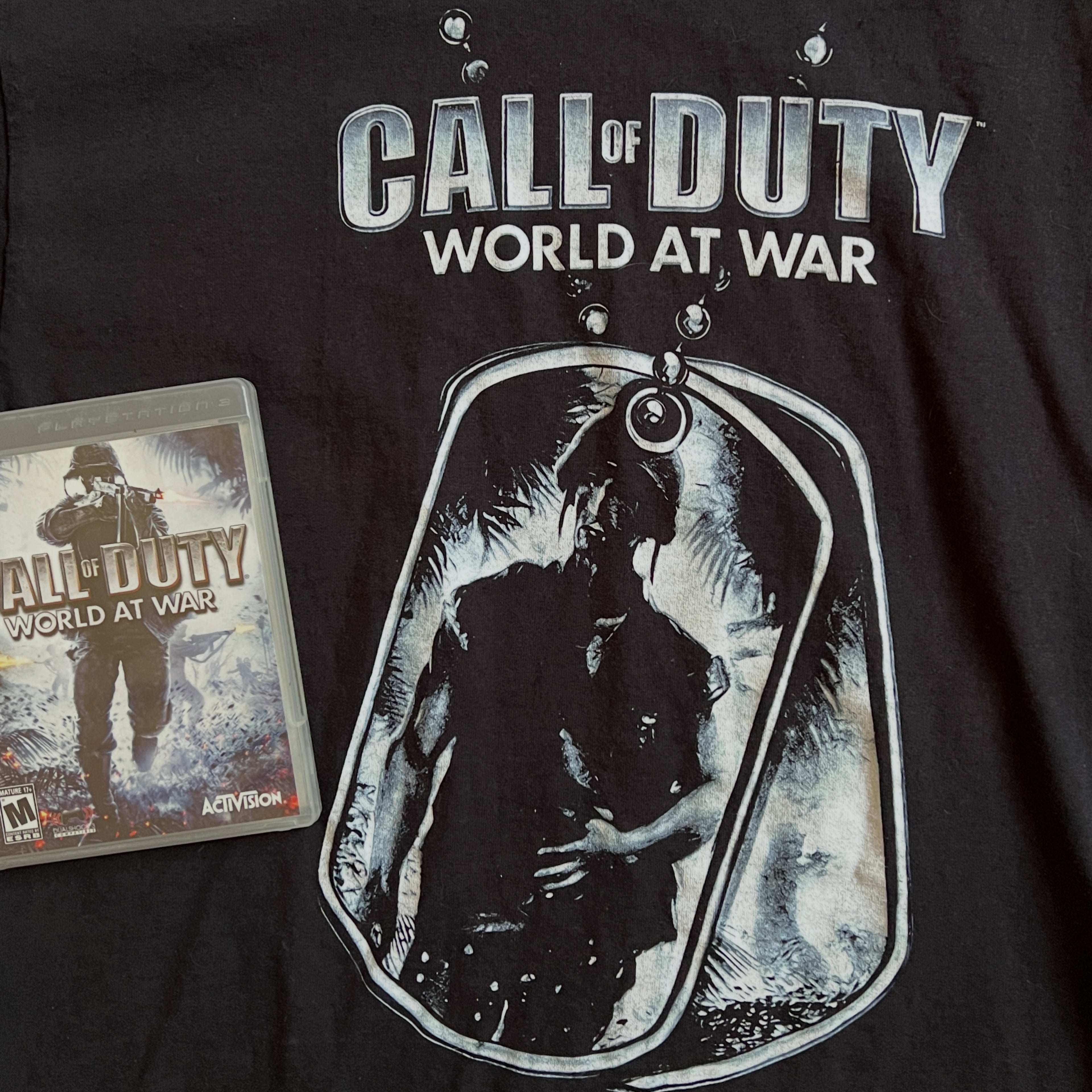Call Of Duty World At War Tee Shirt (Doe Not Include The Disc)