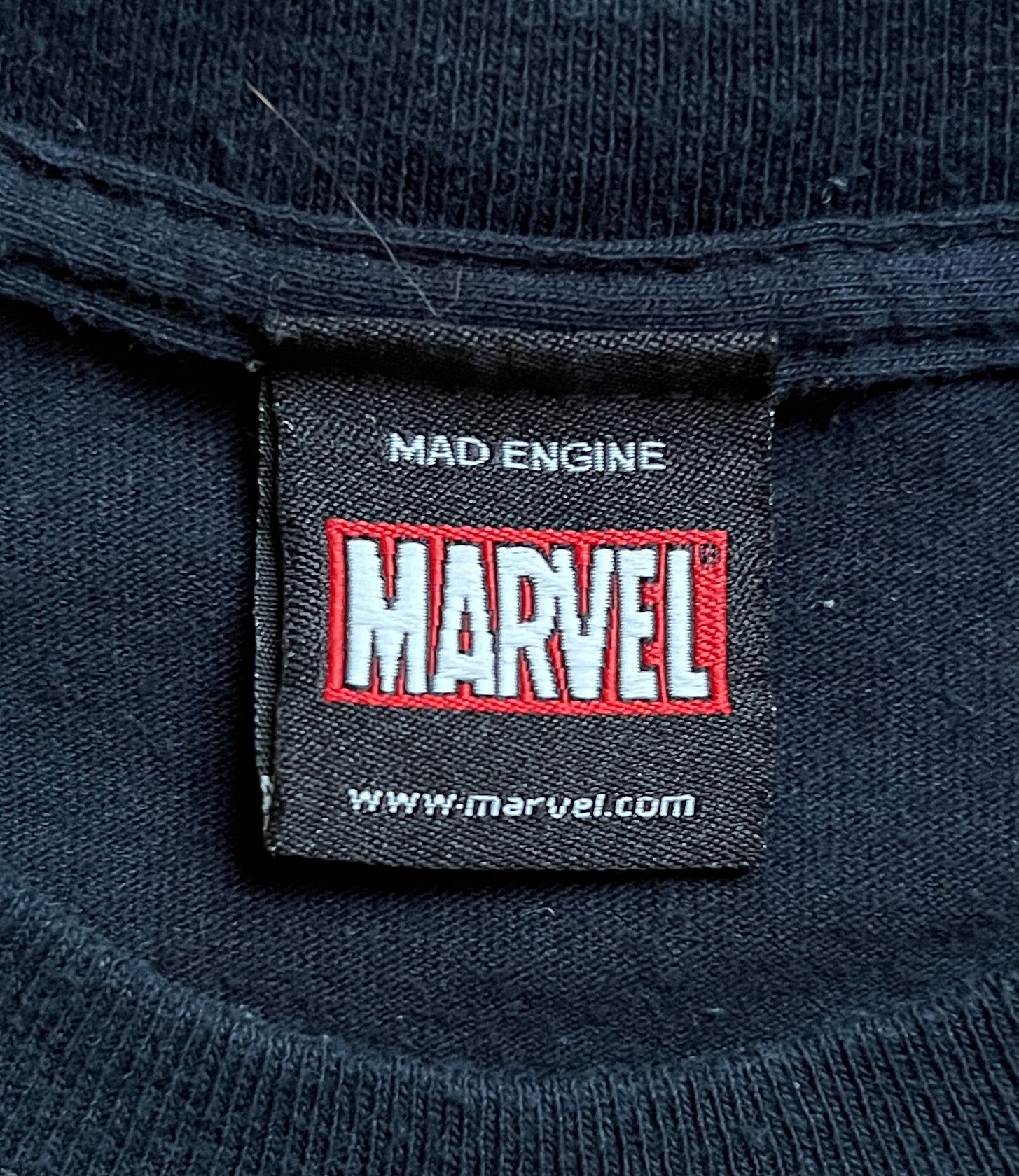 00s Mad Engine x Marvel Superheroes Tee (Size S)